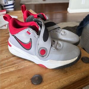 Nike Kids Gray and Red Sneakers